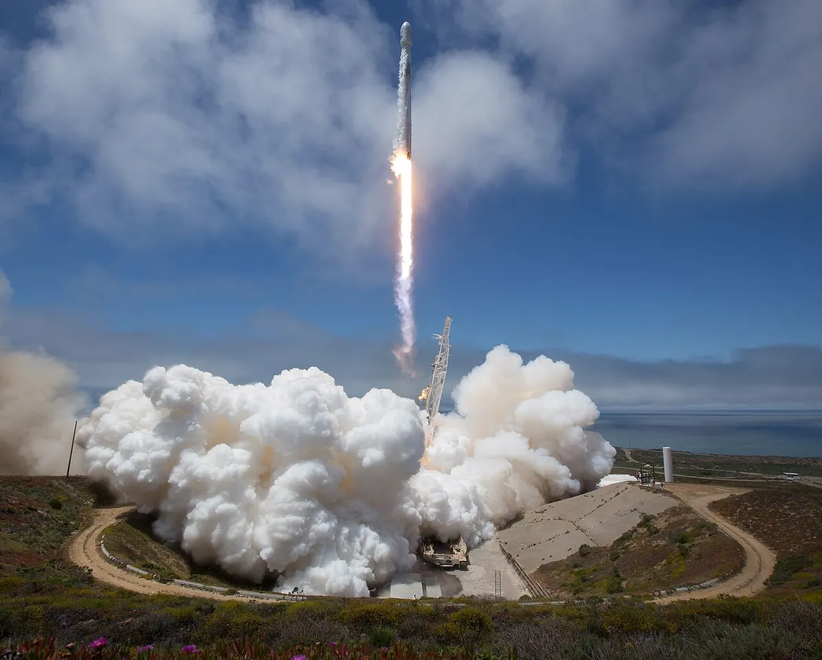Context photograph: GRACE-FO Launch (NHQ201805220019).jpg