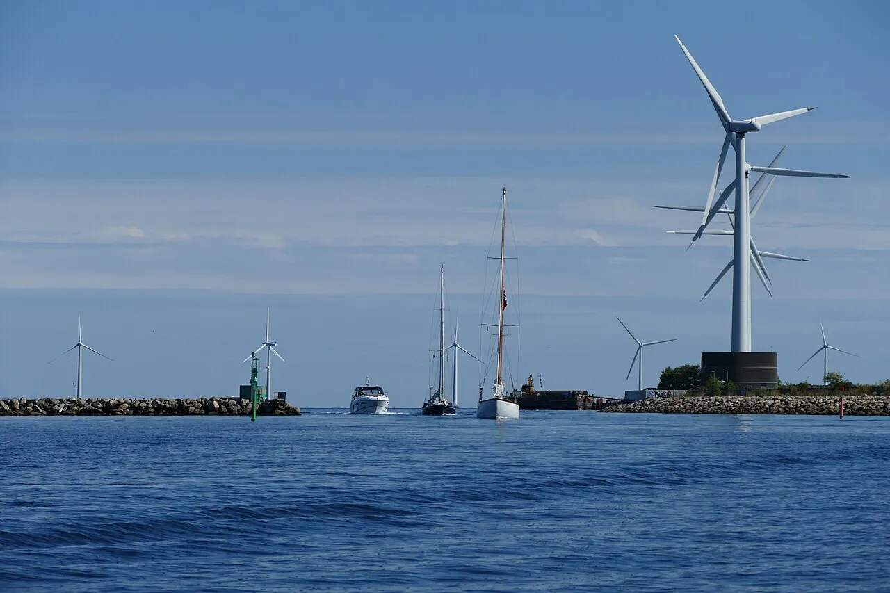 Middelgrunden offshore wind farm 03.jpg